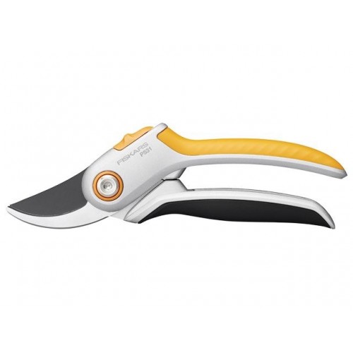 Секатор плоскостной металлический FISKARS Plus P531 Секатор плоскостной металлический FISKARS Plus P531